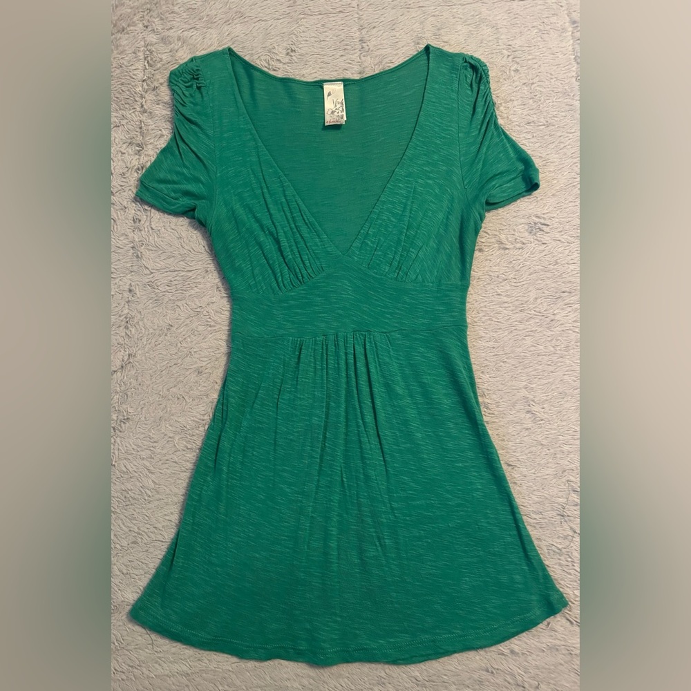 Hottie Heathered Green Fitted Ruched Cap Sleeve Blouse Empire Waist Detail EUC
